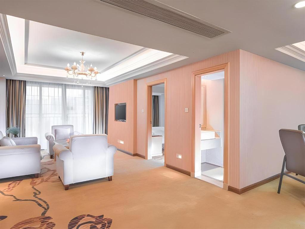 Vienna Classic Hotel Qingyuan Taihe Ancient Cave Scenic Area Eksteriør bilde