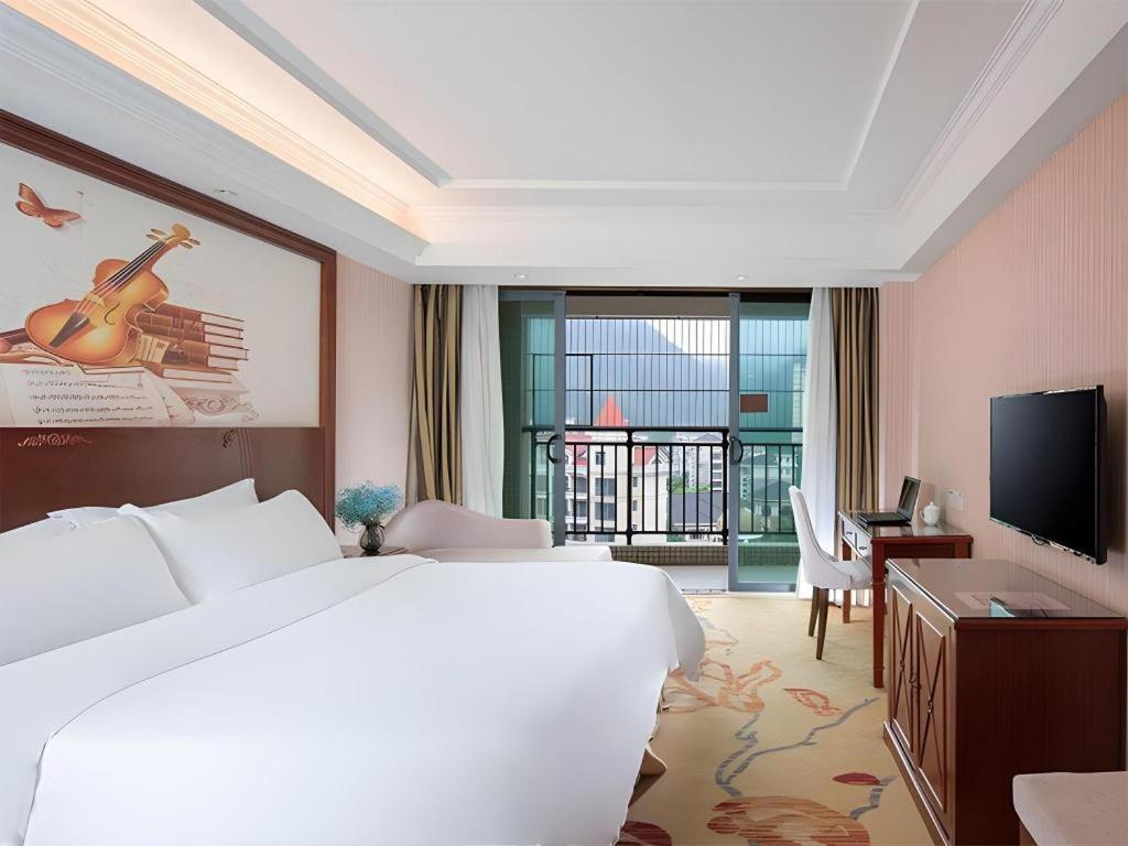 Vienna Classic Hotel Qingyuan Taihe Ancient Cave Scenic Area Eksteriør bilde