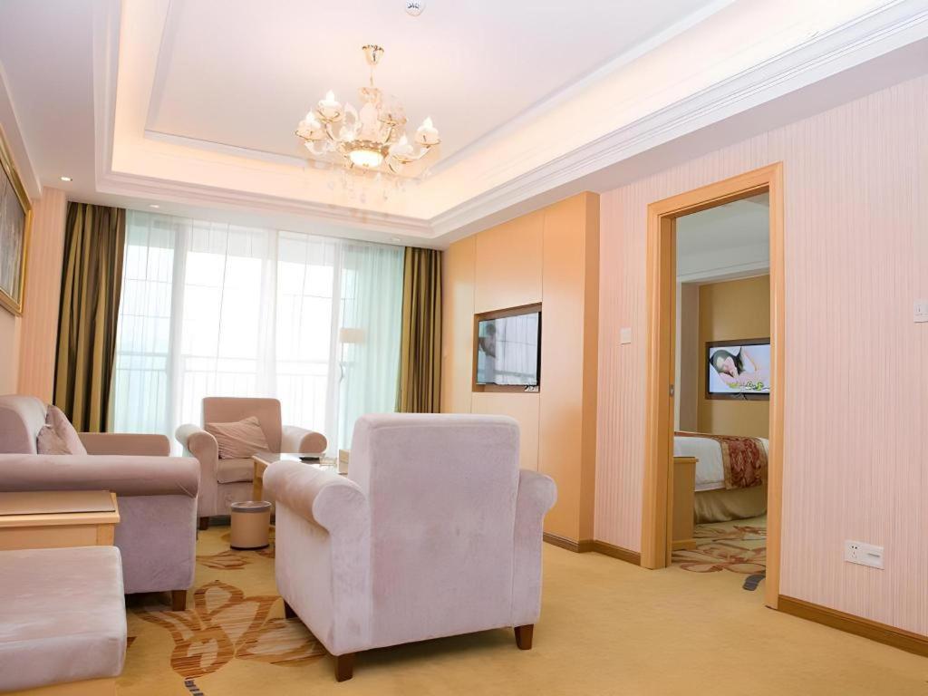 Vienna Classic Hotel Qingyuan Taihe Ancient Cave Scenic Area Eksteriør bilde